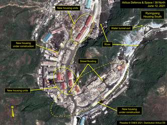 Fig18_Ryongyang Housing South_21 0612 AIR